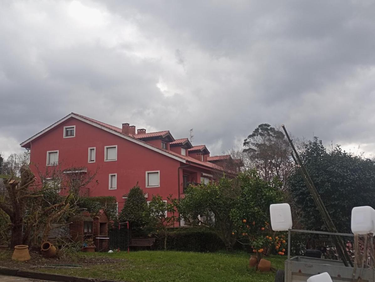 Duplex En Comillas Kültér fotó